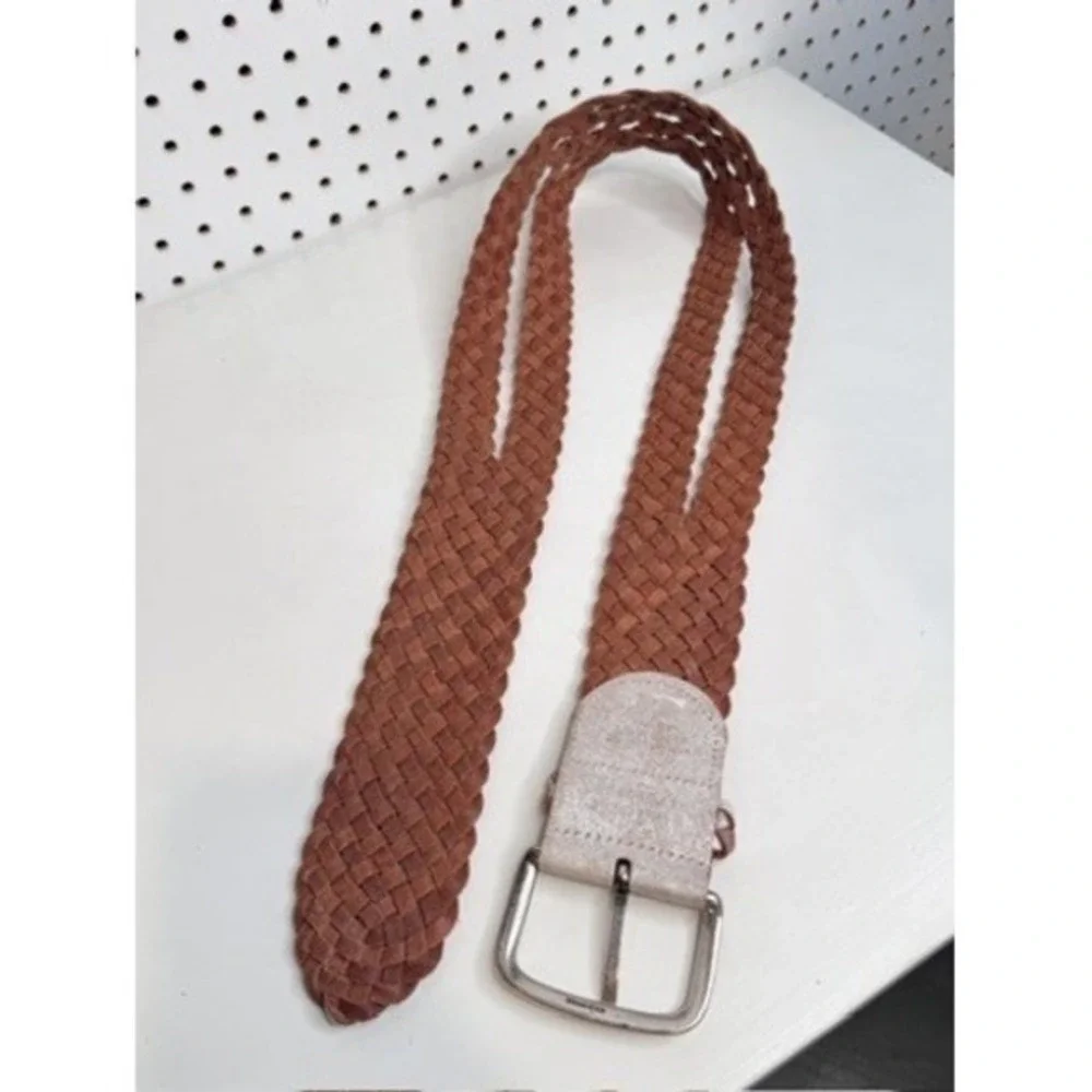 Linea Pelle | Y2K Metallic‎ Rose Gold + Pearlescent White Braided Leather Belt